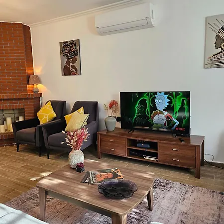 Villa Abay Derbent With A Pool Near Marina And The