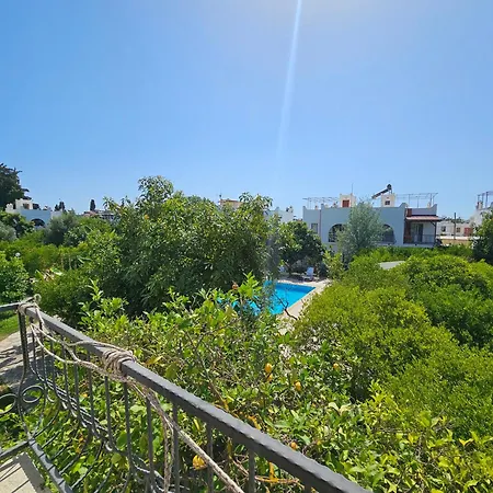 Abay Derbent With A Pool Near Marina And The