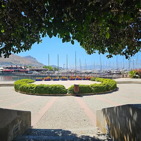 Abay Derbent With A Pool Near Marina And The Villa *