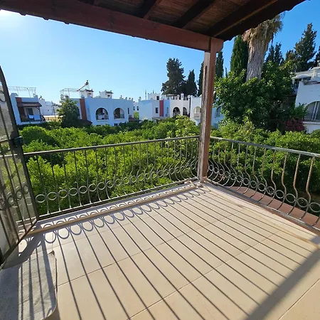 Villa Abay Derbent With A Pool Near Marina And The *
