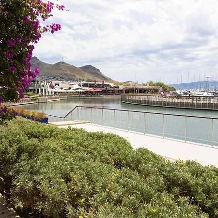 Abay Derbent With A Pool Near Marina And The Vila